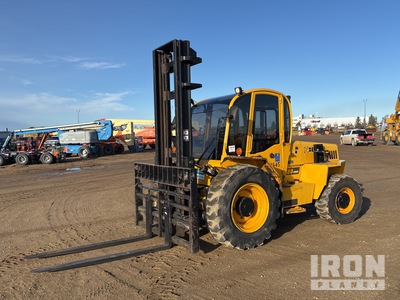 2017 Sellick S80-4 8000 lb 4x4 Vorkheftruck voor ruw terrein