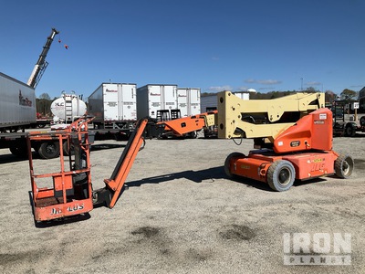 2012 JLG E400AJPN 2WD Electric Articulating Boom Lift