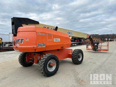 2007 JLG 660SJ 4WD Diesel Articulating Boom Lift - Factory Reconditioned 2021