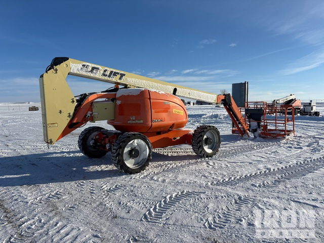ELEVADOR ARTICULADO 2013 JLG 4WD 600AJ