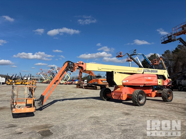 ELEVADOR ARTICULADO 2012 JLG 4WD 1250AJP