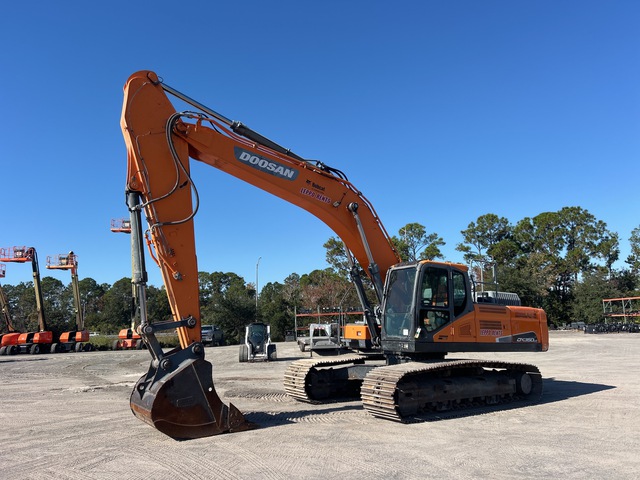 2019 Doosan DX350LC-5 Tracked Excavator