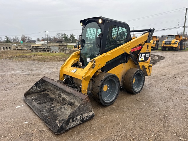 2015 Caterpillar 262D