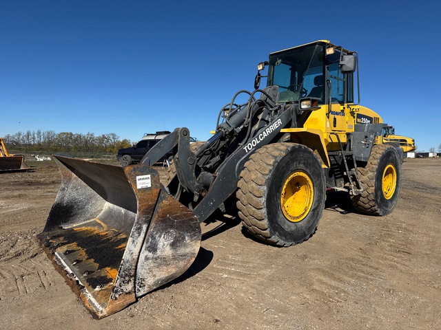 2005 Komatsu WA250PT-5
