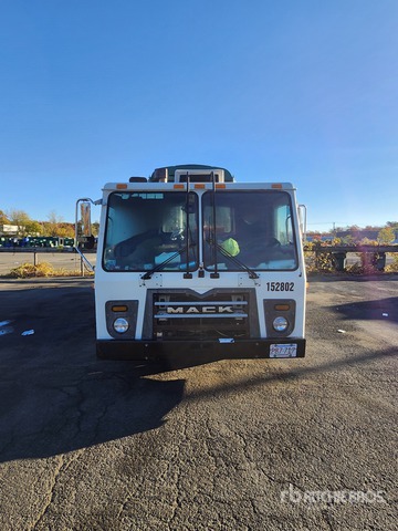 CAMIóN DE BASURA 2013 MACK