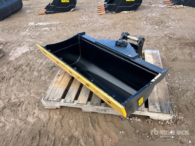 2025 Trojan 42 in Q/C Hydraulic Tilting Excavator Bucket (Unused)