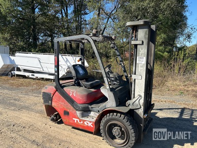 Tusk 600 PD-16 Forklift