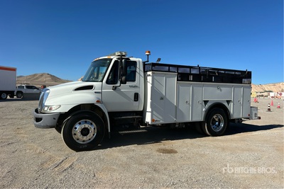 2009 International 4300 4x2 Utility Truck