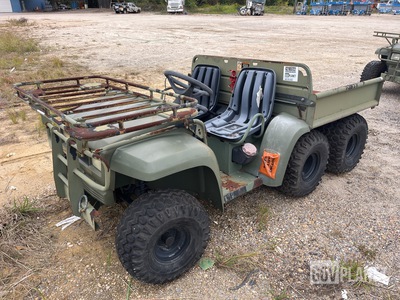 John Deere Gator 6x4 Utility Vehicle