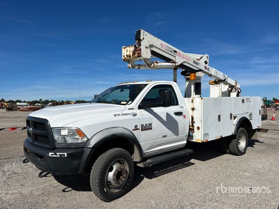 Versalift 40 ft on 2016 Ram 5500 4x4 Bucket Truck