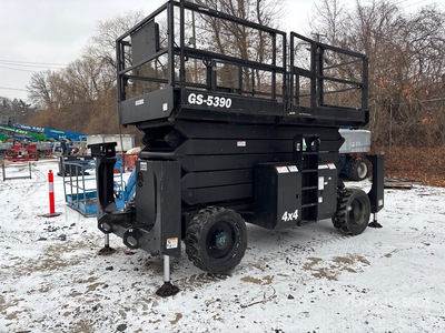 2013 Genie GS-5390RT 4x4 Diesel Scissor Lift