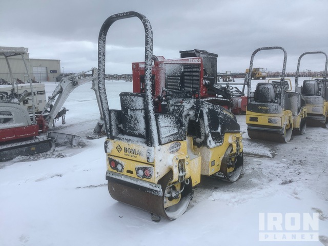 COMPACTADOR 2022 BOMAG BW90AD5