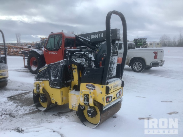 COMPACTADOR 2022 BOMAG BW90AD5