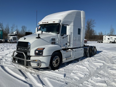 2022 Mack Anthem 64T 6x4 T/A Sleeper Truck Tractor