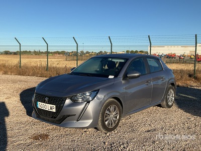 2021 Peugeot 208 Automobile