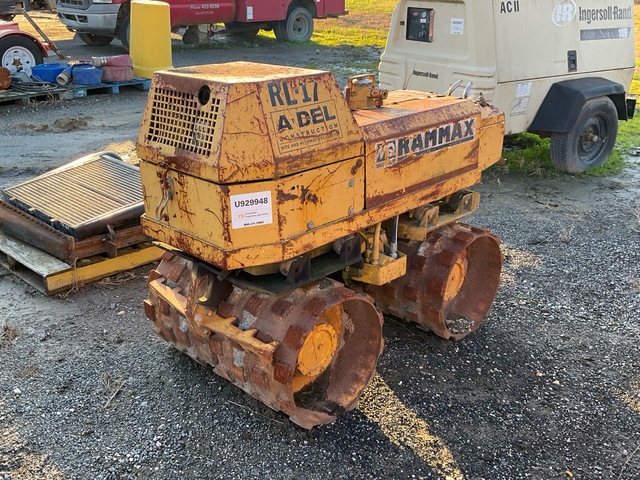 1998 Rammax RW1404 Trench Compactor