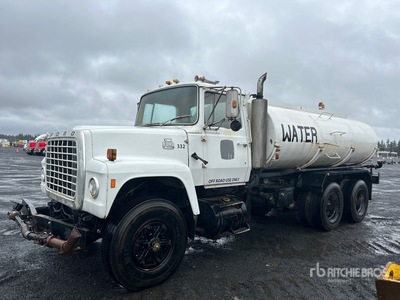 1980 Ford 9000 6x2 Water Truck