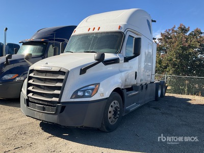 2020 Freightliner Cascadia 126 تراكتور شاحنة كابينة النوم (ثنائية المحور)