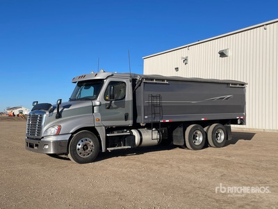2015 Freightliner Cascadia 125 6x4 Grain Truck