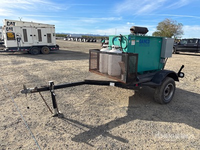 2004 Cummins Onan GgDB-5673272 30 kW Mobile Generador