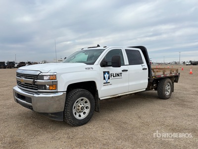 2015 Chevrolet Silverado 3500HD 4x4 Crew Cab Autocarro cassone fisso