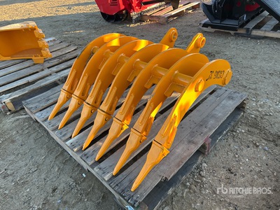 2025 GIYI 32 in Excavator Rake - Fits Cat 305 (Unused)