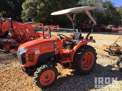 2021 Kubota 3901D 4WD Trattore da giardinaggio (Inoperable)