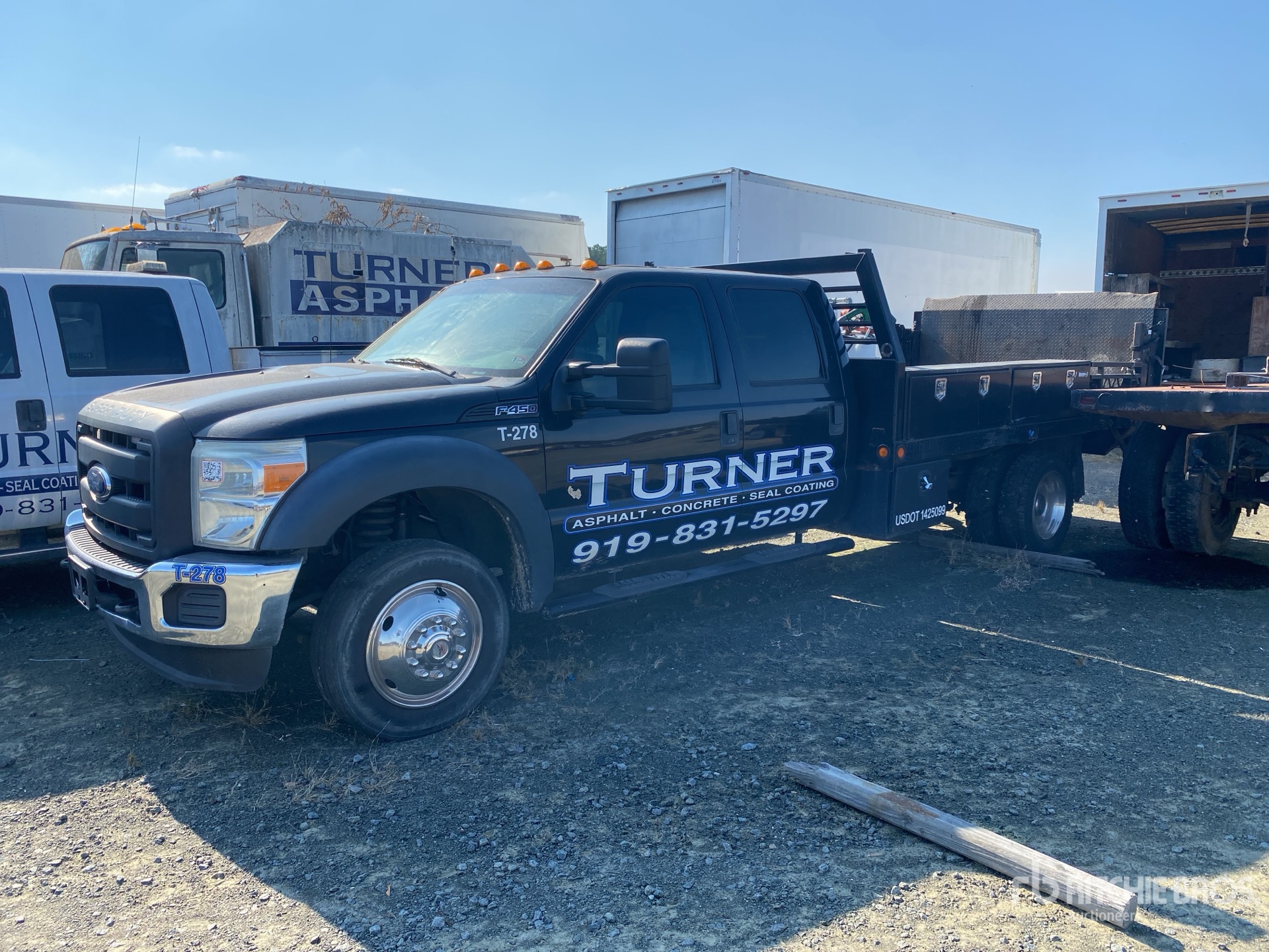 2014 Ford F-450 4x2 Crew Cab Flatbed Truck (Inoperable)