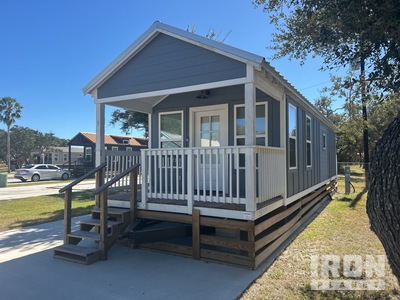 Vaughan Seabreeze 45 ft x 12 ft Portable S/A Tiny Home