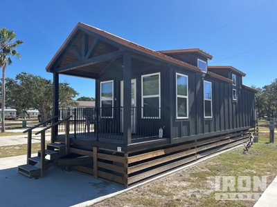 Vaughan Seabreeze 45 ft x 12 ft Portable S/A Tiny Home