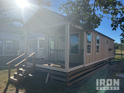 Vaughan Seabreeze 45 ft x 12 ft Portable T/A Tiny Home