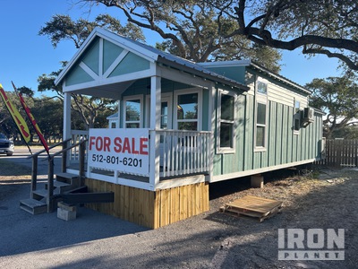 Vaughan Seabreeze 45 ft x 12 ft Portable T/A Tiny Home