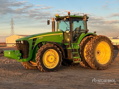 2009 John Deere 8430 4WD Tractor Agrícola