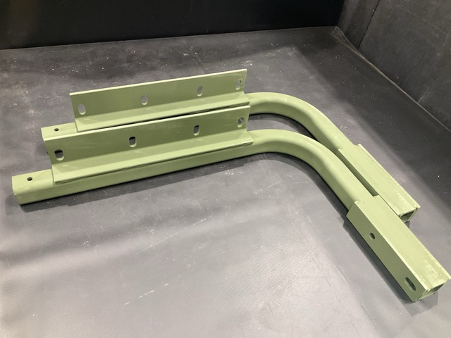 (2) Oshkosh 1757680W Fender Braces