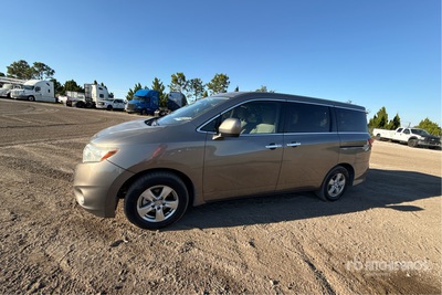 2014 Nissan Quest SV Minivan