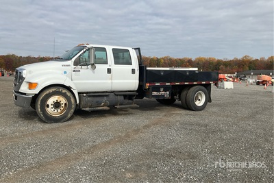 2011 Ford F-650 4x2 Crew Cab Flatbed Truck