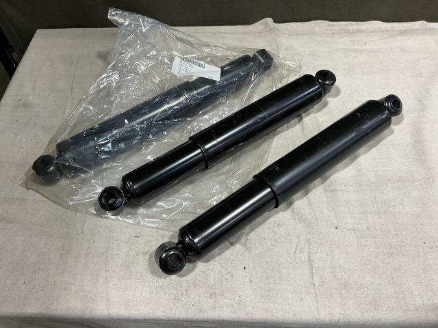 (32) Blue Bird 1746163 Shocks (32) Blue Bird 1746163 Shocks
