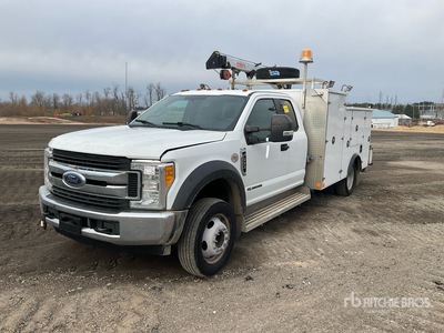 2017 Ford F-550 XLT 4x2 Extended Cab Service Truck