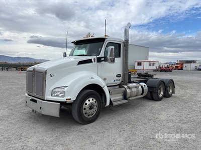 2024 Kenworth T880 6x4 Cabeza Tractora Cabina Corta