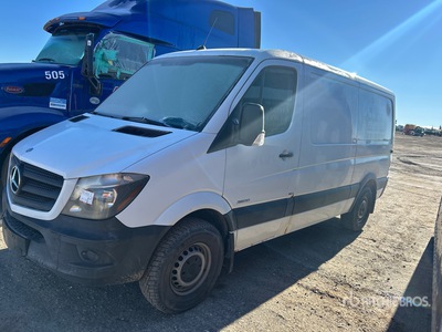 2015 Mercedes-Benz Sprinter 2500 Fourgon cargo