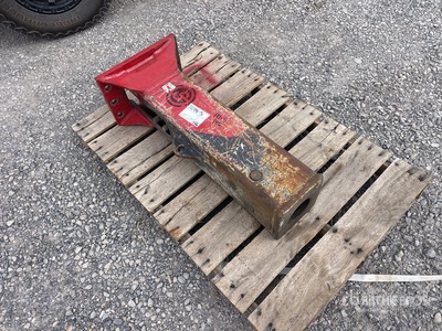 2015 Chicago Pneumatic RX4 500 lb Hydraulic Breaker