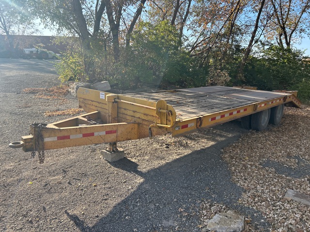 1979 tidwell 18 ft T/A Equipment Trailer