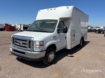 2013 Ford E-350 4x2 Sewer Camera Truck