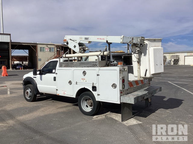 CAMIóN CON CANASTILLA 2006 FORD VERSALIFT