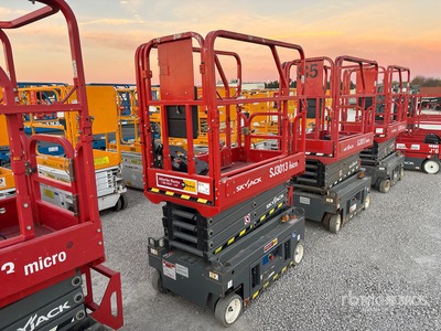 2021 Skyjack SJ3013 Electric Scissor Lift