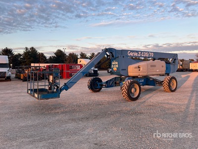 2012 Genie Z135 4WD Diesel Plataforma Elevadora Articulada