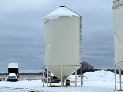 2011 Meridian +/- 2150 bu Hopper Trémie à grains