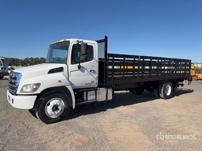 2017 Hino 268 4x2 Flatbed Truck