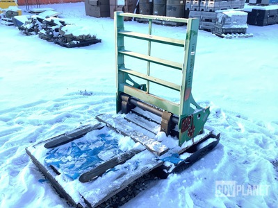 JLG 6607845 Fork Attachment