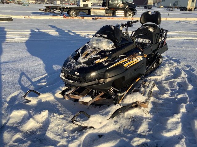 2009 Ski-doo Skandic Snowmobile 2009 Ski-doo Skandic Snowmobile